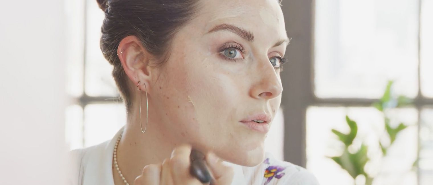 How To Apply Complexion Rescue For Natural Looking Skin Bareminerals